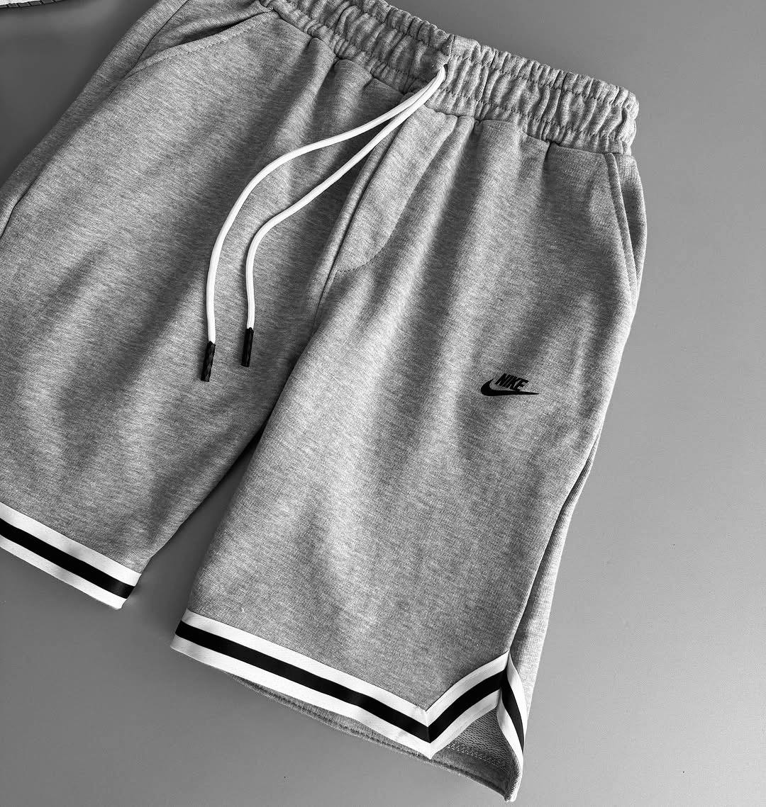 Nike Shorts - Casual Style and Ultimate Comfort!